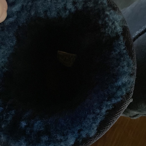 Ugg navy short boots - Picture 8 of 8